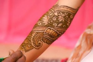 Mehandi designer artists in Zirakpur